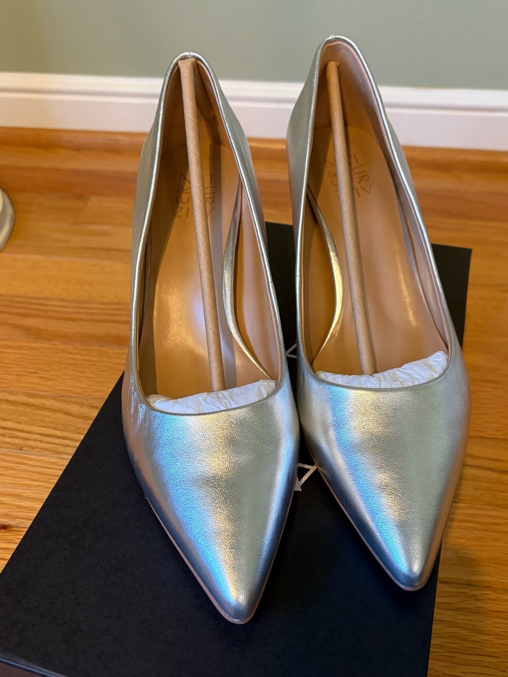 Naturalizer Metallic Silver Pointed-Toe Pumps